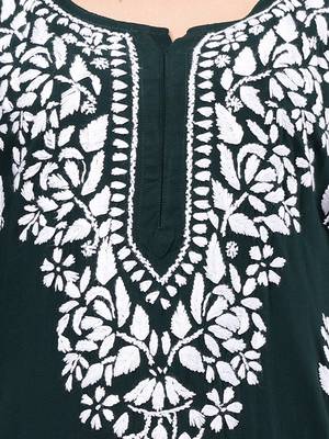 hand embroidered dark green rayon lucknowi chikan kurta 3