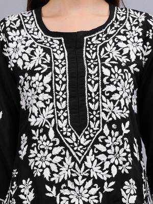hand embroidered black muslin lucknowi chikan kurta 3