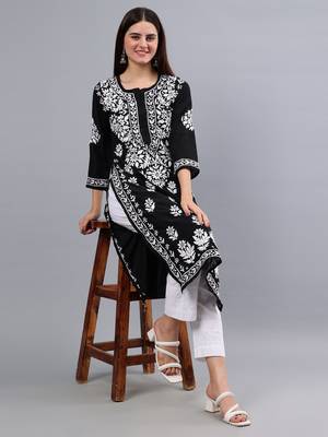 hand embroidered black muslin lucknowi chikan kurta 1