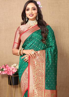 Vedant Vastram Women'S Green Color Kanjeevaram Silk Blend Saree  6