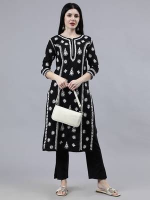 hand embroidered black cotton lucknowi chikan kurta 1
