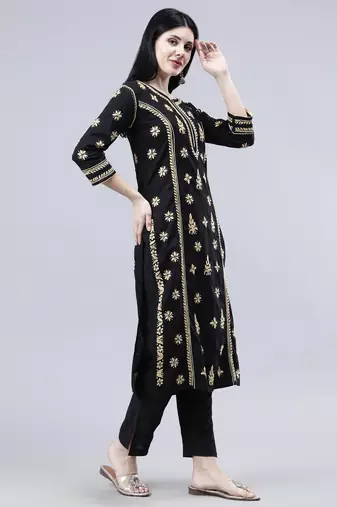 hand embroidered black cotton lucknowi chikan kurta