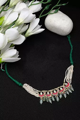 Red & green adjustable bajuband with kundan & pearls