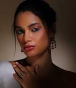 Red & cream drop earring with kundan & pearls