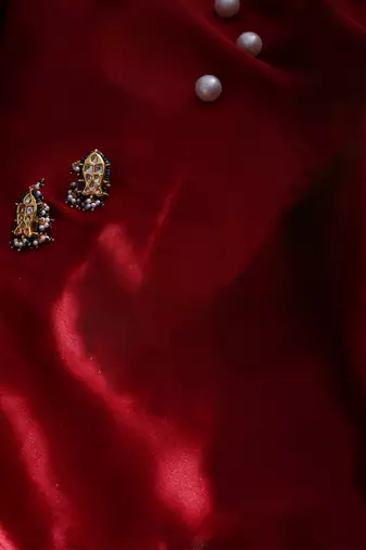 Blue & cream drop earring with kundan & pearls