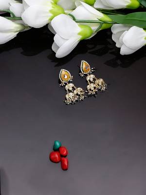 Orange & green drop earring with kundan & pearls 2