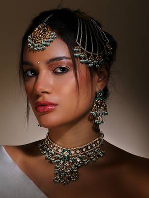 Green & cream maang tikka head jewellery with kundan & pearls 2