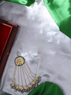 Green & cream maang tikka head jewellery with kundan & pearls 3