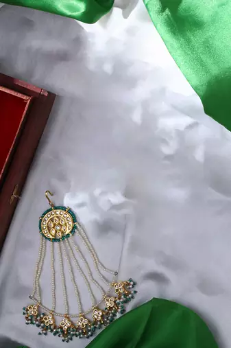 Green & cream maang tikka head jewellery with kundan & pearls
