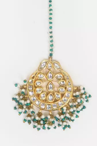 Green & cream maang tikka head jewellery with kundan & pearls