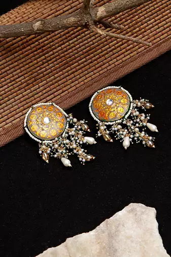 Gray & yellow drop earring with kundan & pearls