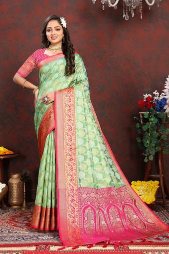 Vedant Vastram Women'S Parrot Color Kanjeevaram Organza Silk Blend Saree 