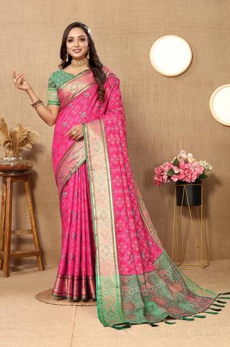 Vedant Vastram Women'S Pink Color Kanjeevaram Patola Silk Blend Saree 