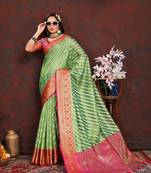 Vedant Vastram Women'S Parrot Color Kanjeevaram Organza Silk Blend Saree 