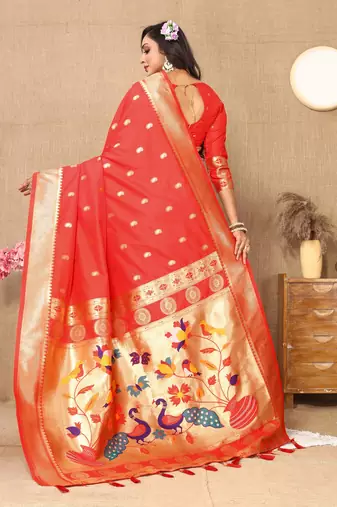 Vedant Vastram Women'S Red Color Paithani Silk Blend Saree 