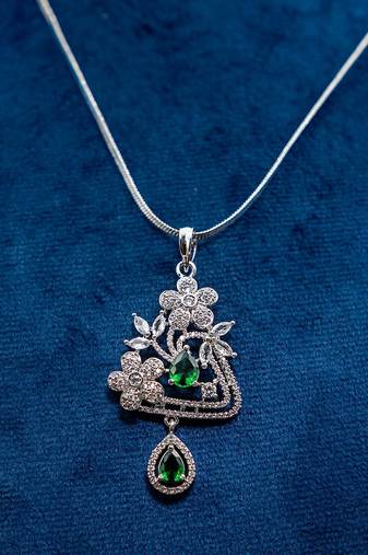 American diamond (cz) silver plated pendant set with earrings pendant blue diamond necklace