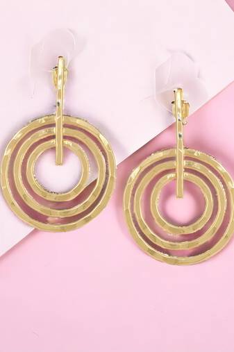 Matte gold finish round drop design earrings