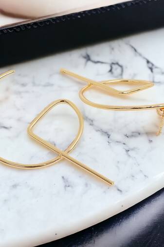 Beautiful matte gold finish earrings