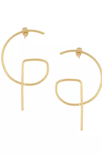 Beautiful matte gold finish earrings