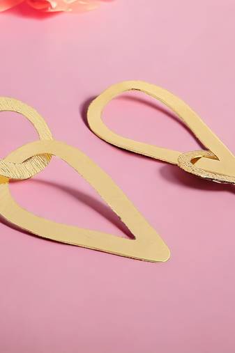 Loop matte gold finish earrings