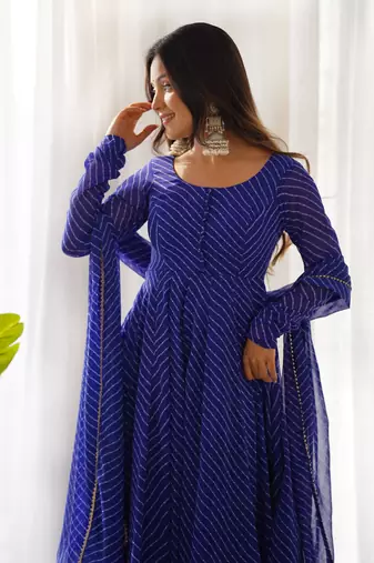 Fox Georgette Laheriya Print Fabric Fully Flair Anarkali Kurti, Dupatta And Pent