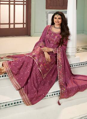 Pink colour floral thread & embroidered sharara suit set 3