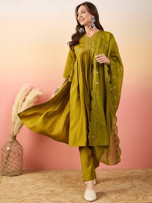 Ethnic motifs embroidered empire thread work silk anarkali kurti set 3