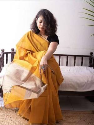 Exclusive Golden Cotton Silk Handloom Ghicha Pallu With Blouse Piece 2
