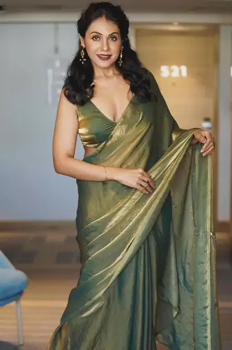 Golden Pastel Green Fendy Silk wedding and partywear Saree