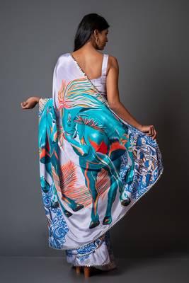 Kalki crepe digital printed saree with unstitched blouse piece 4