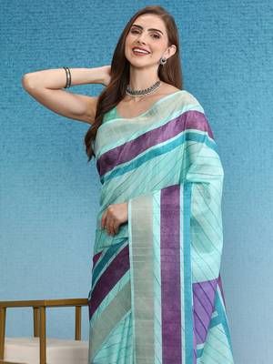 Blocky Stripes Soft Silk Zari Border Printed Saree With Blouse Piece 3