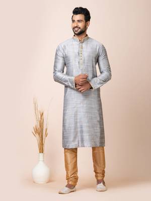 Roykals-Premium Designer Festive Wear Special Readymade Men's Kurta Pyjama 1