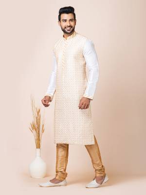 Roykals-Premium Designer Festive Wear Special Readymade Men's Kurta Pyjama 2