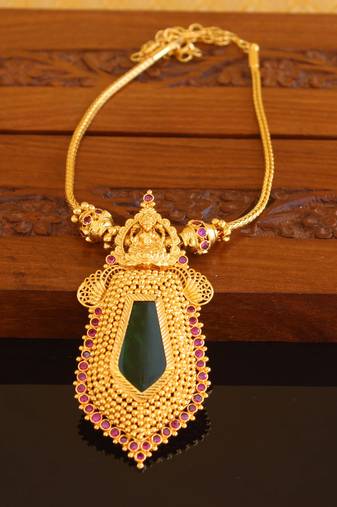 Kerala style gold plated temple palakka necklace