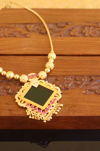 Kerala style gold plated palakka neckace