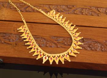 Kerala style gold plated thalikottam necklace 3