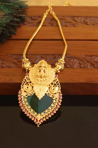 Kerala style gold plated palakka temple necklace