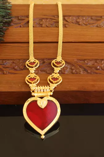 Kerala style gold plated palakka neckace