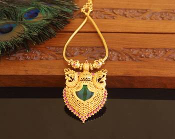 Kerala style gold plated palakka peacock necklace 2