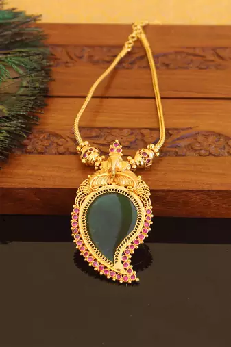 Kerala style gold plated mango palakka necklace