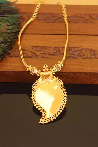 Kerala style gold plated mango palakka necklace