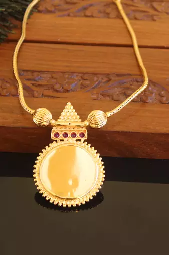 Kerala style gold plated palakka temple necklace