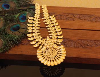 Kerala style gold plated temple mango necklace 3
