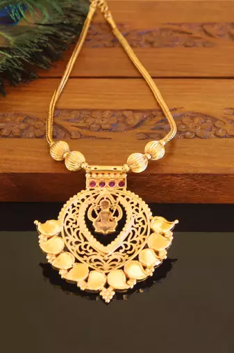 Kerala style gold plated palakka temple mango necklace