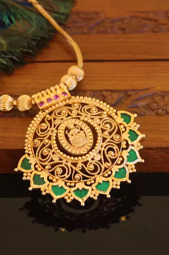 Kerala style gold plated palakka temple necklace