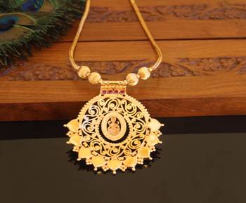Kerala style gold plated palakka temple necklace 3