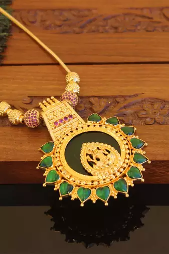 Kerala style gold plated palakka temple necklace