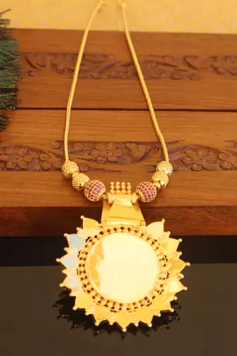 Kerala style gold plated palakka temple necklace