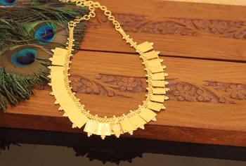 Kerala style gold plated temple coin short necklace 2