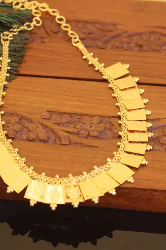 Kerala style gold plated temple coin short necklace